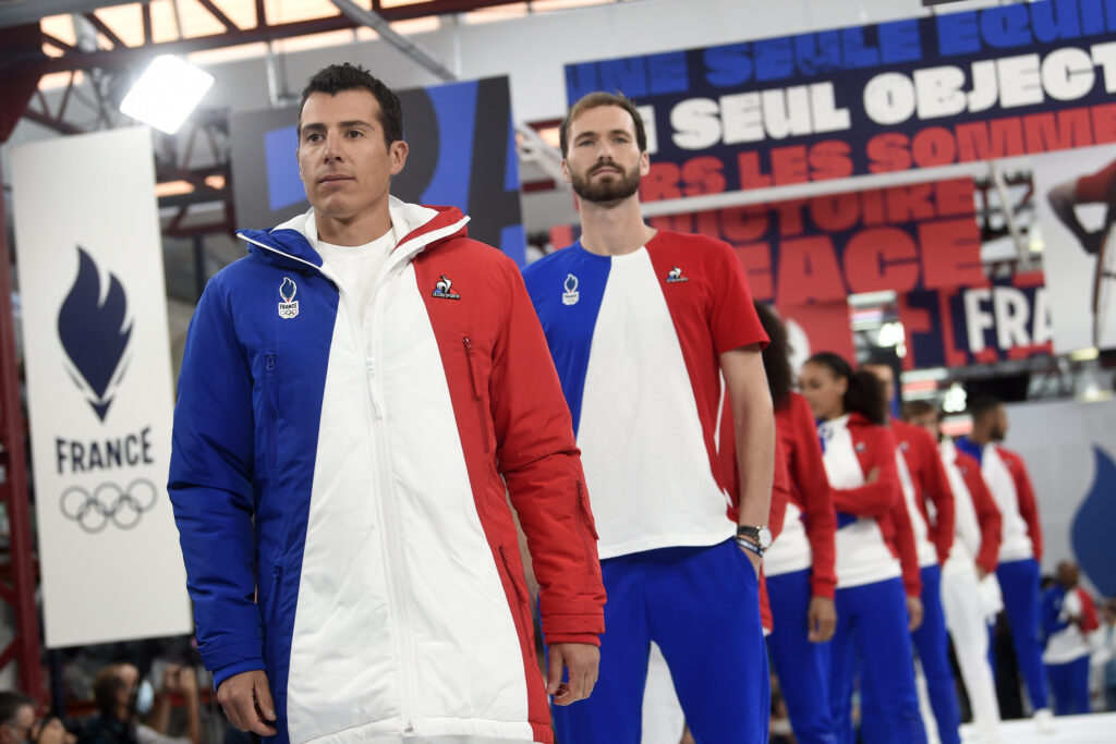 L'Équipe de France dévoile son nouvel emblème - CIJM