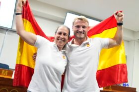 Támara Echegoyen and Marcus Cooper will be the flagbearers for Spain