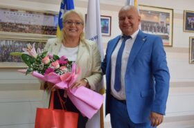 Olympic Committee of Bosnia and Herzegovina President Davor Komšić meets Federation President Lidija Bradara